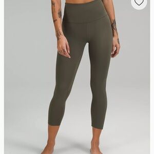 Lululemon Green High-Waisted Leggings